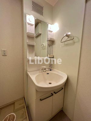 【独立洗面台】 | メゾン・ド・サンセール イースト