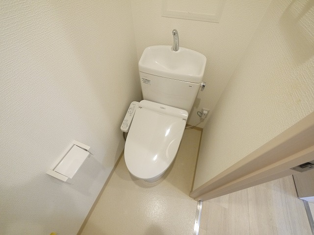T・Kビル西大寺　NORTHのトイレ|コンパクトで使いやすいトイレです