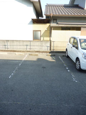 【駐車場】 | ビーラインアワネ　A