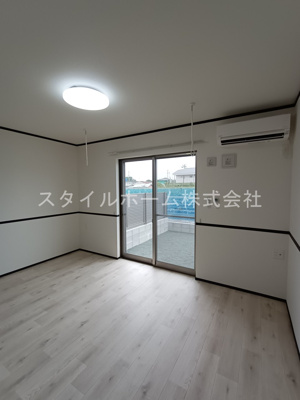 【展望】 | セントラル前芝 | 別部屋写真です。
