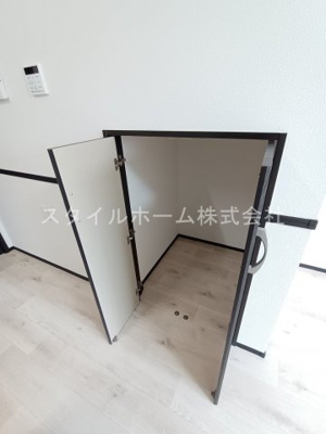 【設備】 | セントラル前芝 | 別部屋写真です。