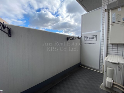 【バルコニー】 | レジュールアッシュ九条 | 綺麗なバルコニー部分です☆