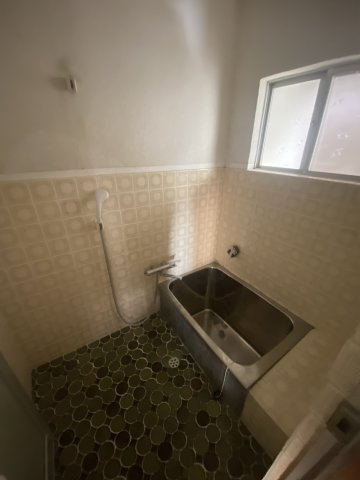 和歌山市内原・中古戸建・54432の浴室