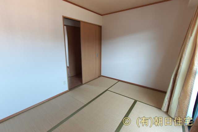 石川コーポの和室