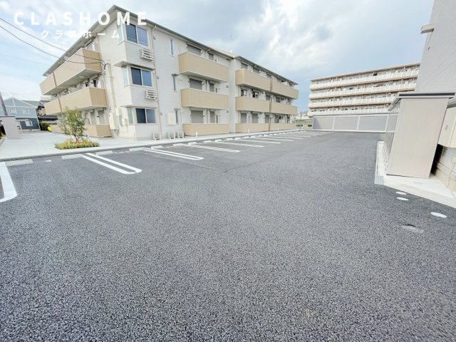 NC STYLE 知立 WEST　　刈谷市近郊の賃貸はクラスホーム刈谷店の駐車場