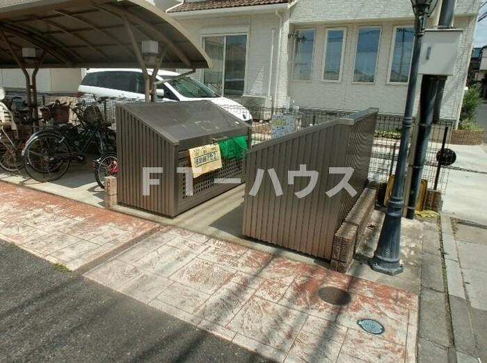 ソレーユ津田沼の設備|ゴミストッカー