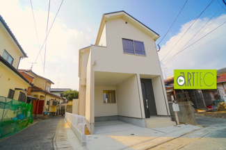 【外観】 | こちらの物件が気になるようでしたら、0120-300-697までお気軽にご連絡ください♪人生でいちばん大きなお買い物です、いつでもご案内いたします。ゆっくりご見学ください現地だからわかる事があります