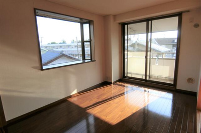 【居間・リビング】 | レジデンス・ユキ | 室内