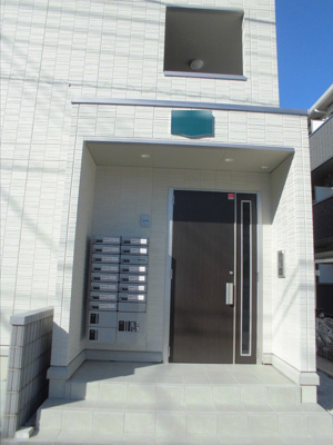 【エントランス】 | スリール ドゥ