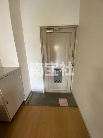 【玄関】