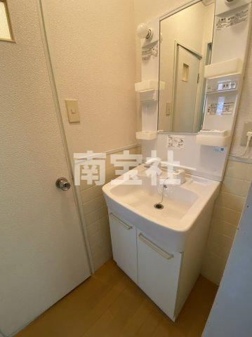 【洗面所】