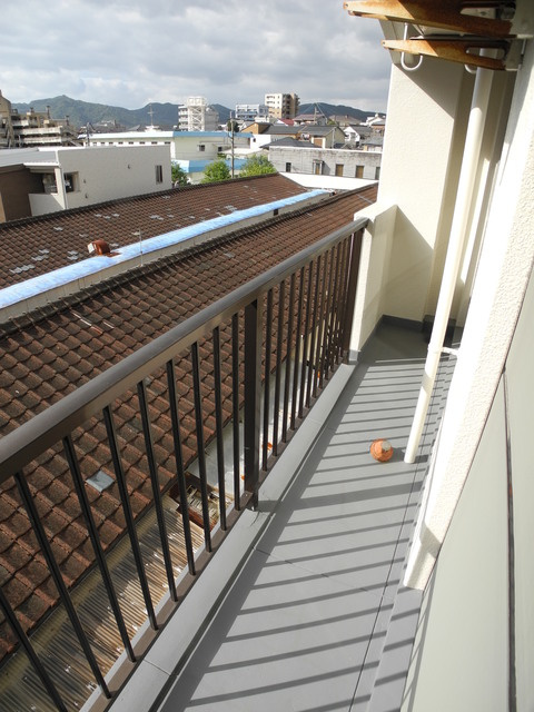 石田ビルのバルコニー