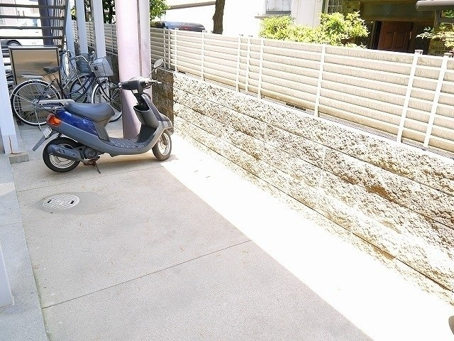 レオパレスＲ１６９ＳＡＫＵＲＡＩのその他共用部分|自転車置場があります