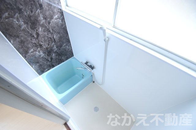 【浴室】 | コンパクトで使いやすいお風呂です