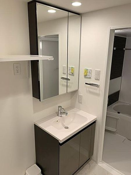 千代田区東神田１丁目の賃貸マンション