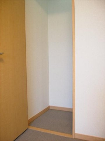 レオパレスＴＦ　ｏｎｅの収納