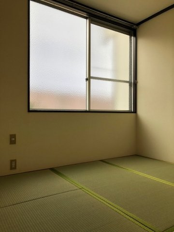 サンコ－ハイツの和室