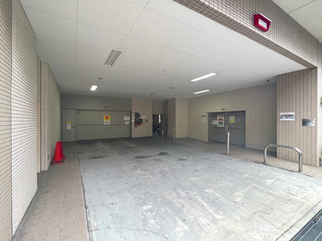 フェニックス日本橋高津の駐車場