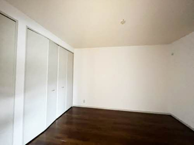 【洋室】 | サウス・サンティーナ