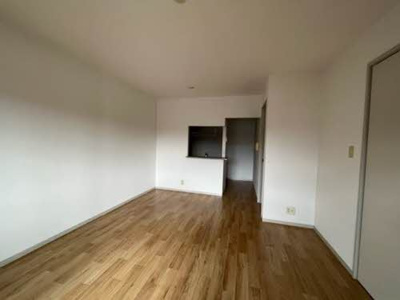 【居間・リビング】 | サウス・サンティーナ