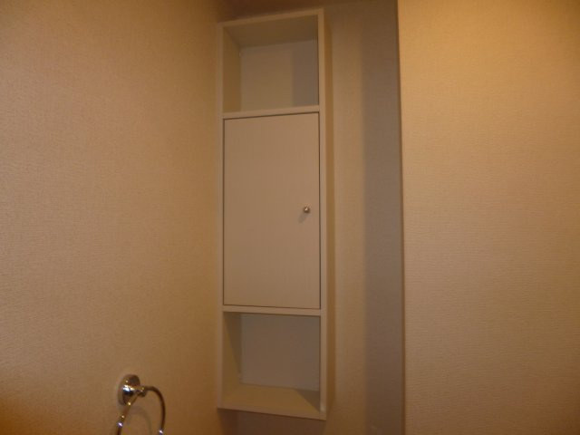 ジョビアル　コートのトイレ|収納