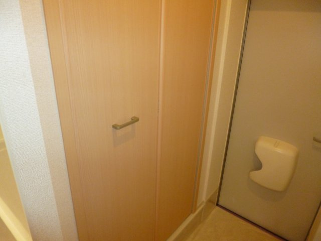 ジョビアル　コートの玄関|シューズボックス