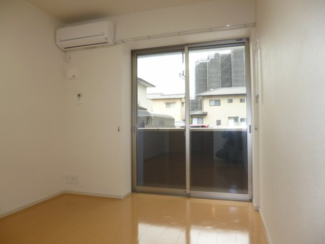 ジョビアル　コートの居間・リビング