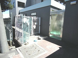 【エントランス】 | アヴァンセ雅