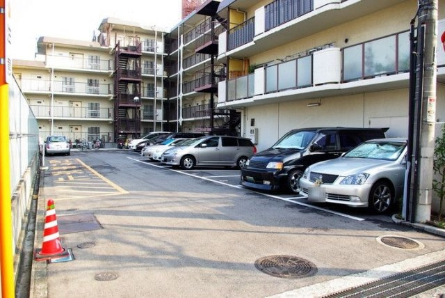 リフォーム済み内覧可能となっております。お気軽にお問合せください