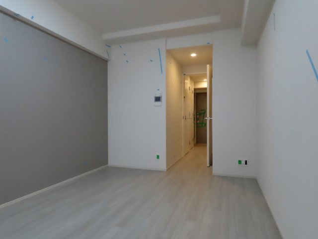 大阪市淀川区十三本町１丁目の賃貸マンションの居間・リビング