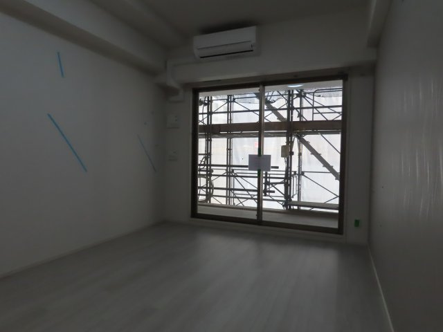 大阪市淀川区十三本町１丁目の賃貸マンションの寝室