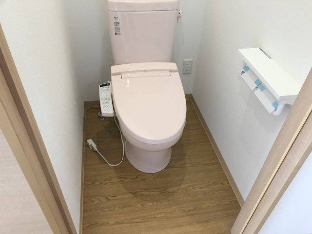 【トイレ】 | ＲｏｓｓｏＥｓｔａｔｅ（ロッソエスターテ） | ※退去前の為、別部屋の写真になっております