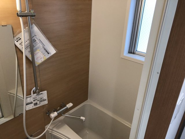 【浴室】 | ＲｏｓｓｏＥｓｔａｔｅ（ロッソエスターテ） | ※退去前の為、別部屋の写真になっております
