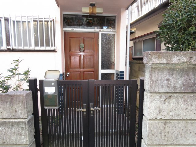 的場冨永戸建のエントランス