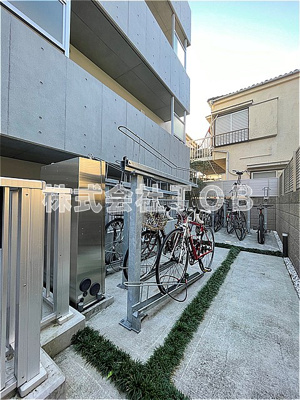 【その他共用部分】 | ウェルスクエアイズム高井戸 | 自転車置き場