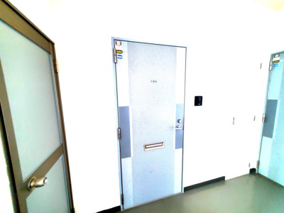 【玄関】 | コーポファーストステージ