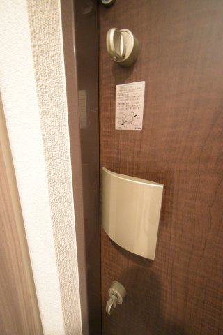 プレサンスタワー難波ＷＥＳＴのセキュリティ