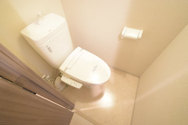プレサンスタワー難波ＷＥＳＴのトイレ