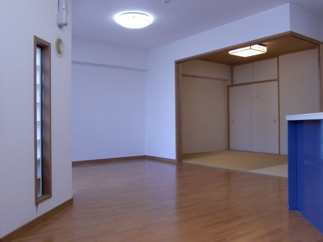 【居間・リビング】