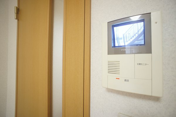 カサディ南小岩のセキュリティ|ＴＶモニタホン付きでセキュリティーにも配慮♪
