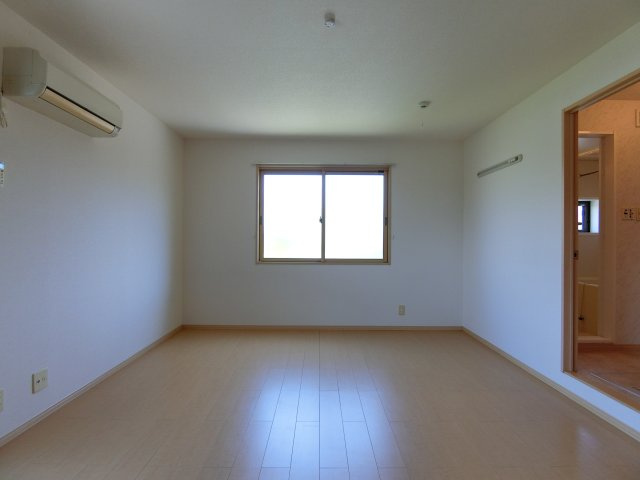 イーグルス・アイ B棟の居間・リビング