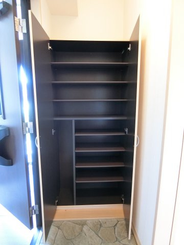 イーグルス・アイ B棟の収納