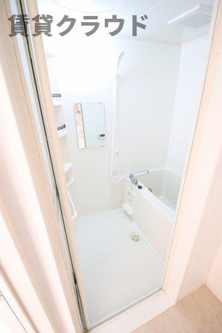 イーストヒルズの浴室|日々の疲れを癒すお風呂付です