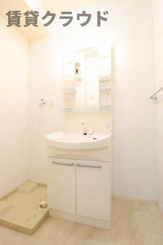 イーストヒルズの洗面所|使いやすい洗面所です