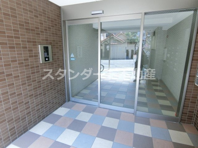 【エントランス】 | ドゥエリング梅田