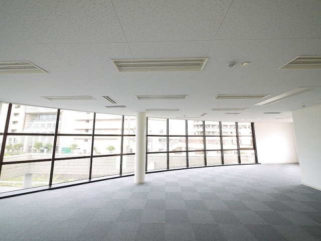 岡本ビルの内装