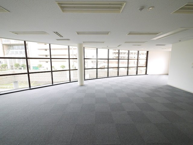 岡本ビルの内装