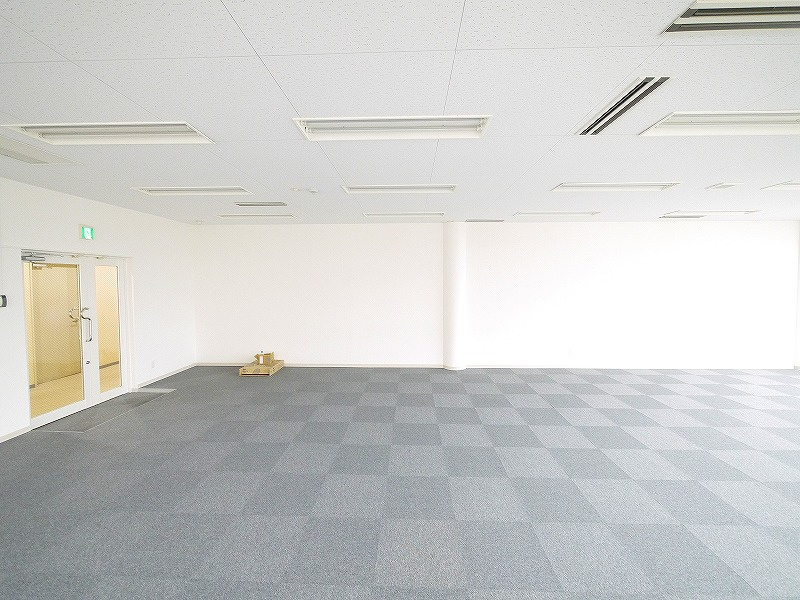 岡本ビルの内装