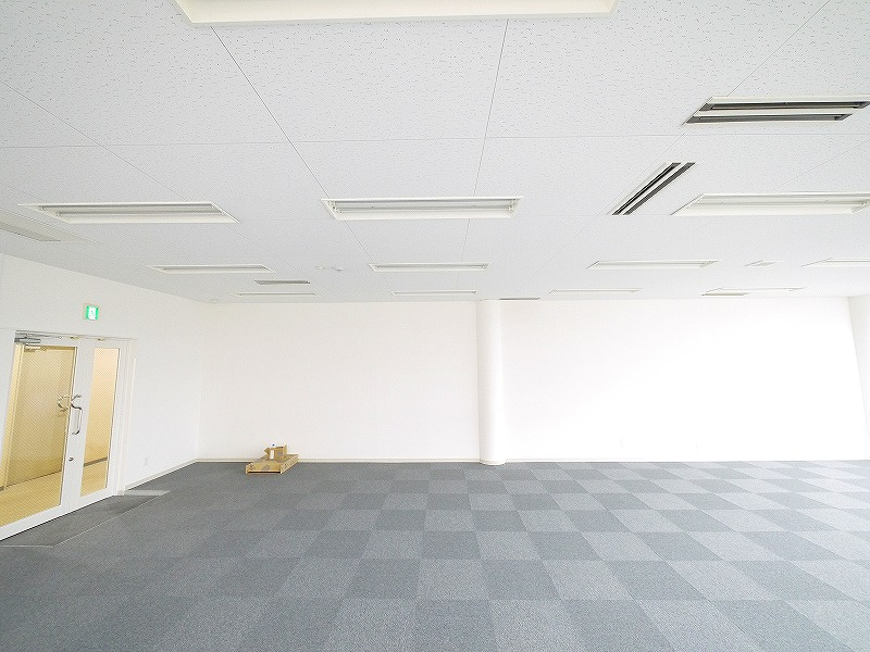 岡本ビルの内装