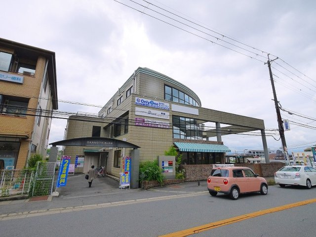 岡本ビルの外観